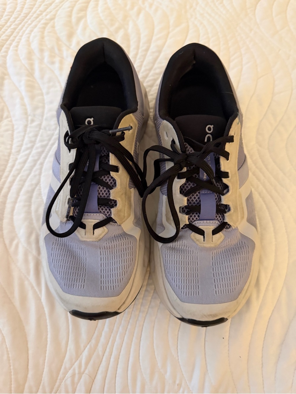 On Cloud Running Women's Light Lavender & White Running Shoes